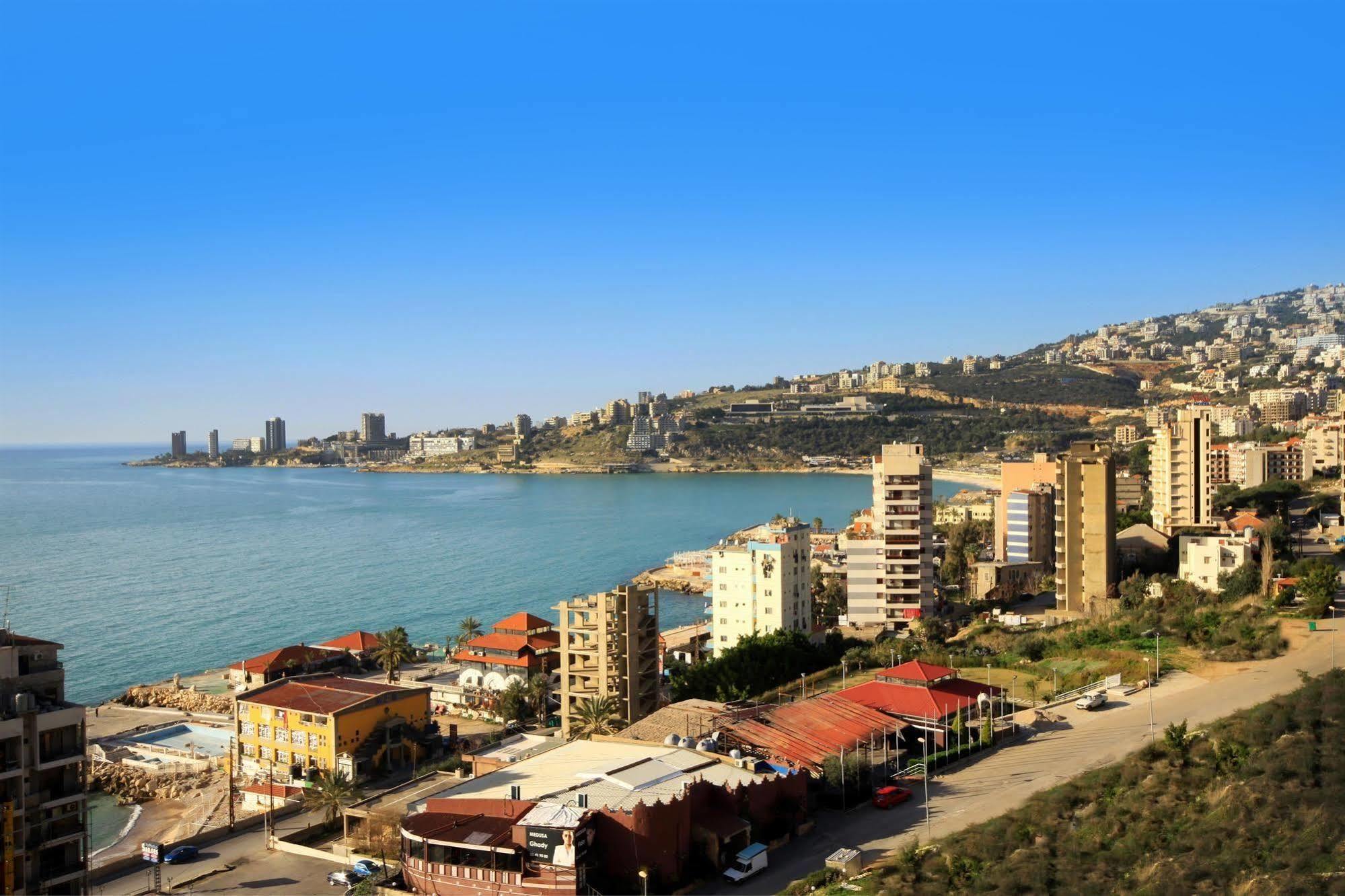 Rivoli Palace Hotell Jounieh Exteriör bild